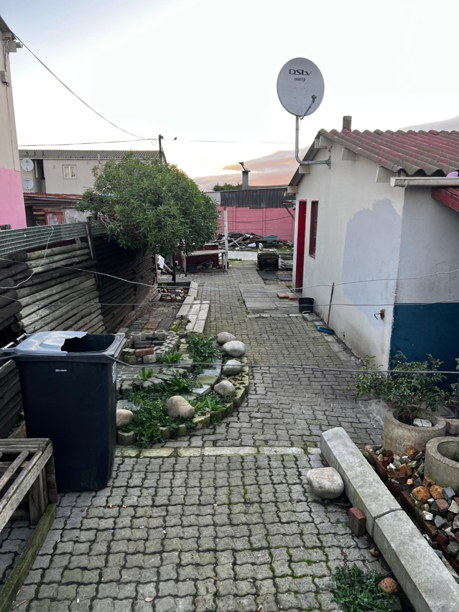 2 Bedroom Property for Sale in Bellville South Western Cape